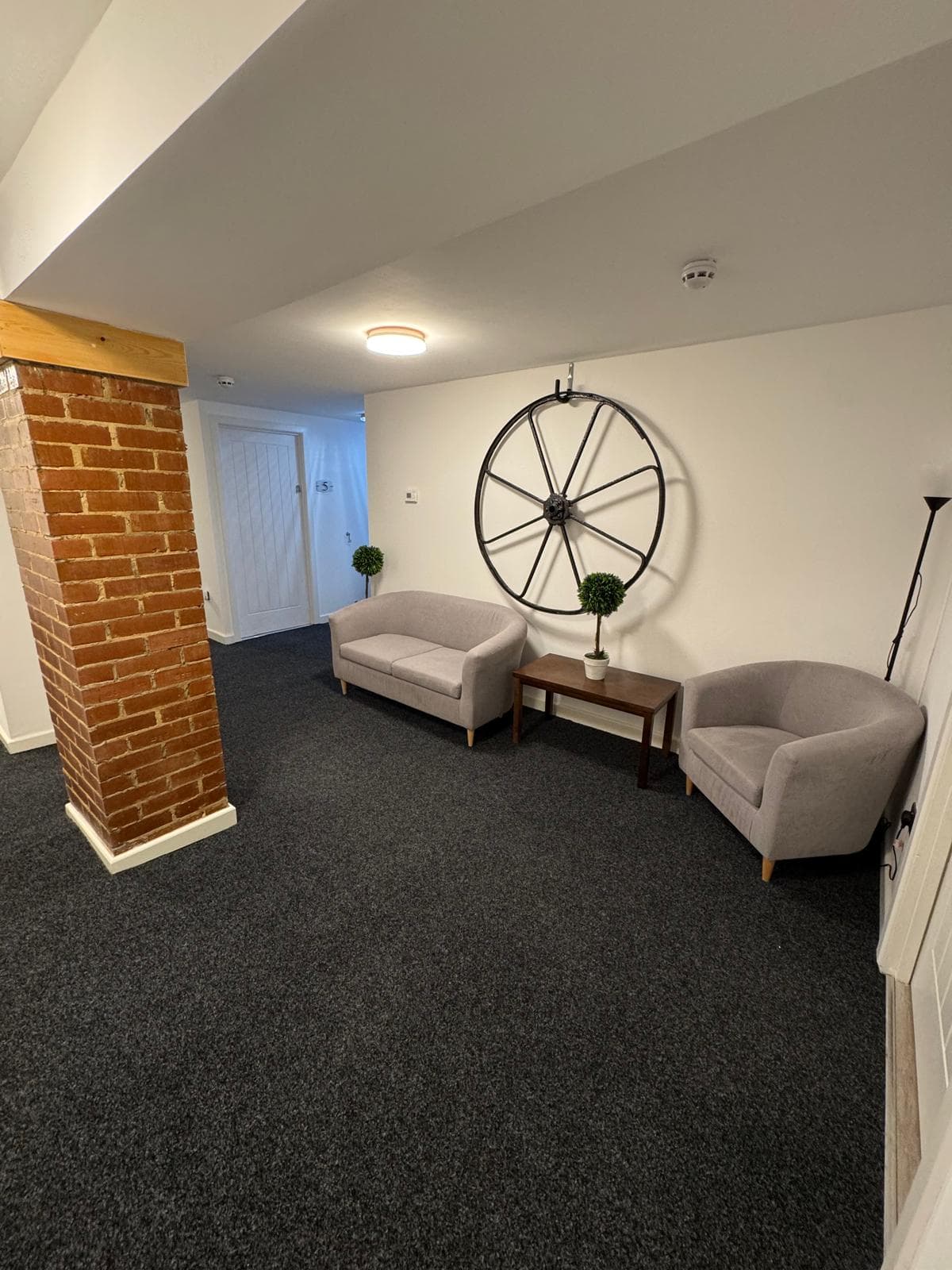 Waiting/Lounge Areas 1